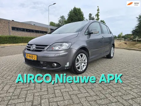 Volkswagen Golf Plus 1.6 FSI Optive 2