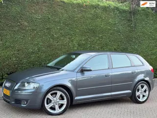 Audi A3 Sportback 2.0 FSI Attraction RIJDSUPER!/6BAK/AIRCO