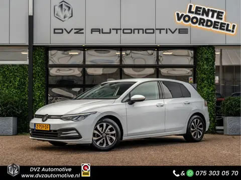 Volkswagen Golf 1.0 eTSI DSG Active | ACC | Ambient | Carplay |