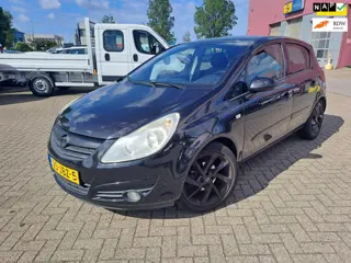 Opel Corsa 1.4-16V Cosmo RIJDGOED/AIRCO/NAVI/LMVELG/CRUISE/