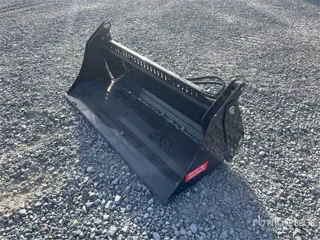 Giyi KH72 1800 mm Q/C Multi-Purpose Skid Steer Buc