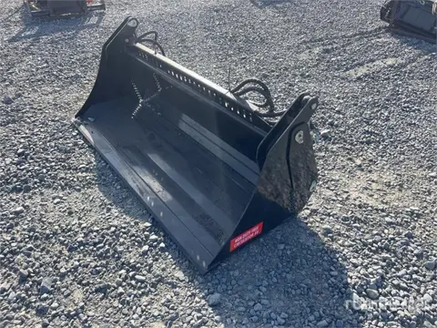 Giyi KH72 1800 mm Q/C Multi-Purpose Skid Steer Buc