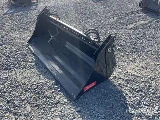 Giyi KH72 1800 mm Q/C Multi-Purpose Skid Steer Buc