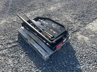 Giyi DHC 1500 mm Skid Steer Forks (Unused) (bj 2026)