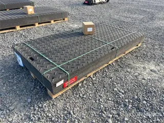 QUANTITY of (12) SKLP SK-LJB12 Polyethylene Ground