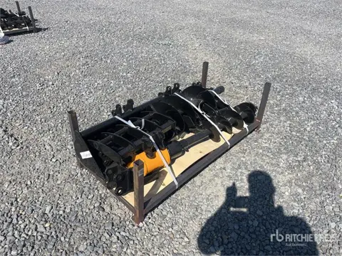 QUANTITY of (8) VICSEC Mini Excavator Attachment (bj 2026)