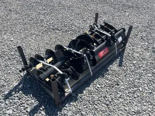 QUANTITY of (8) VICSEC Mini Excavator Attachment (bj 2026)