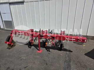 Kongskilde Vibrocorn cultivator met 3 elementen, 2 rijen