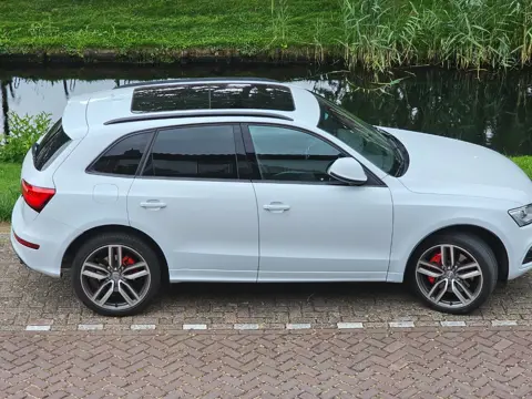 Audi SQ5 3.0 TFSI Quattro 354pk -FULL OPTION – Panorama – Carbon – Stoelverwarming
