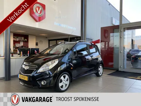 Chevrolet Spark 1.2 16V LT,Climatecontrol.Elektrischpakket,Achteruitrijsensoren,Usb Ipod Aansluiting