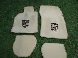 PORSCHE 996 BEIGE VOETENMATJES