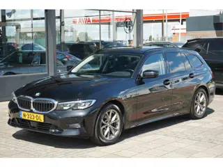 BMW 3-serie Touring 320i Executive | ACC | trekhaak