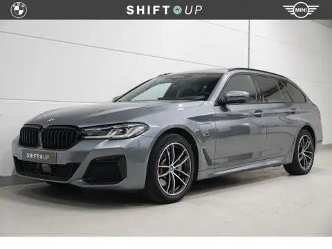 BMW 5 Serie 530e Touring M-Sport | Panoramadak | CoPilot | Laser | Harman Kardon