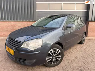 Volkswagen Polo 1.2-12V Trendline Clima Stoelverwarming PDC