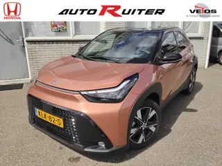 Toyota Aygo X Hybrid 115 pulse + Easy Pack *two Tone* smart key* andoid/apple carplay
