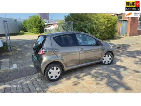 Toyota AYGO 1.0 VVT-i /Airco/ Nw APK/ Bluetooth/ Garaantie