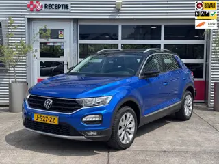 Volkswagen T-Roc 1.5 TSI Style Business Aut / A.Cam / Carplay / Elekt-Klep / Stoel Verw / Org-Ned