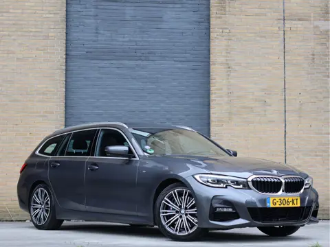BMW 3 Serie Touring 330i M Sport Pano | HUD | Leder | ACC | Trekhaak | Memory