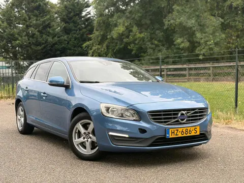 Volvo V60 2.0 D2 Nordic/navi/cruise/trekhaak