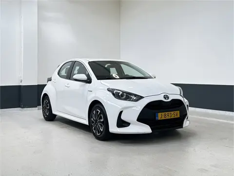 Toyota Yaris 1.5 Hybrid Active | Camera | Carplay/ Android Auto| | NL | 1 EIg|