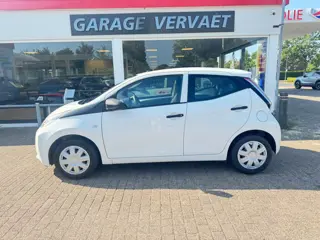 Toyota Aygo 1.0 VVT-i x-fun (bj 2017)