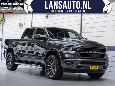 Dodge Ram 1500 5.7 V8 4x4 Crew Cab Laramie | Custom wielenset | Luchtvering