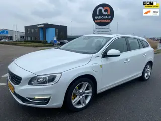 Volvo V60 2013 * 2.4 D6 AWD Plug-In Hybrid Summum * AUTOMAAT * LED * LMV * ELEC.RAMEN *