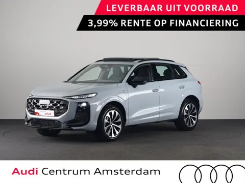 Audi Q3 S edition e-hybrid 272 pk | Techniekpakket plus | Panorama-glasdak | Optiekpakket zwart-glan