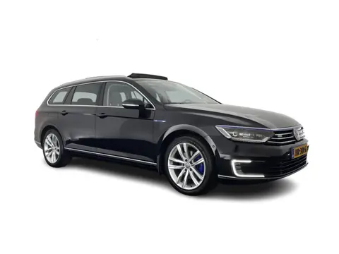Volkswagen Passat Variant 1.4 TSI GTE Highline Aut. *PANO | HEAD-UP | ADAPTIVE-CRUISE | LEATHER-MICR