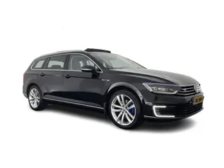 Volkswagen Passat Variant 1.4 TSI GTE Highline Aut. *PANO | HEAD-UP | ADAPTIVE-CRUISE | LEATHER-MICR