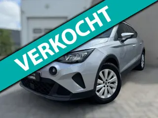 SEAT Arona 1.0 TSI Style Business Connect 4-SEIZOENBAND / STOELVERWARMING / PDC / CARPLAY