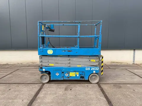 Genie gs 2632 schaar hoogwerker 10 meter (bj 2014)