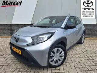Toyota Aygo X 1.0 VVT-i MT Play Ad Cruise Apple/Android auto Airco Trekhaak/Fietenbeugel