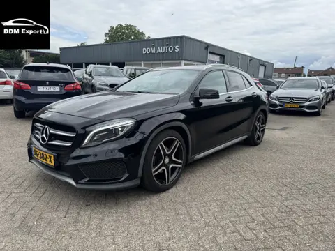 Mercedes-Benz GLA 200 d Business Solution AMG | Clima | Navi | Pano | Leder |