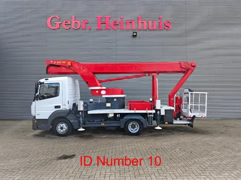 Mercedes-Benz Atego 816 4x2 Palfinger P300KS (bj 2015)