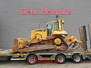 Caterpillar D6N XL (bj 2006)