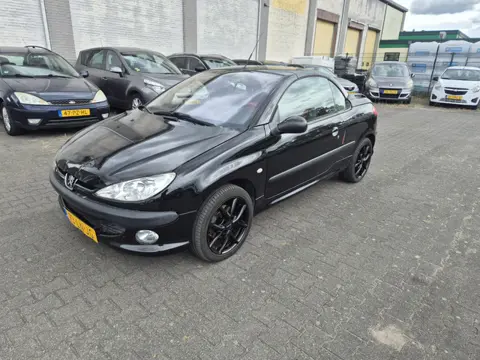 Peugeot 206 CC eugeot 206 CC 1.6-16V Premium CABRIO
