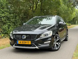 Volvo V60 2.4 D6 AWD Plug-In Hybrid R-Design