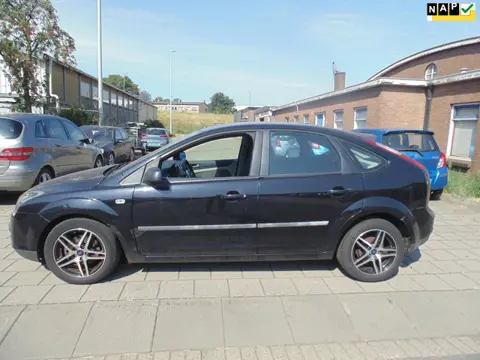 Ford Focus 1.6-16V First Edition 2005
