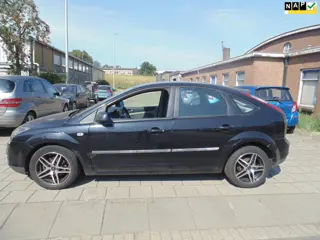 Ford Focus 1.6-16V First Edition 2005