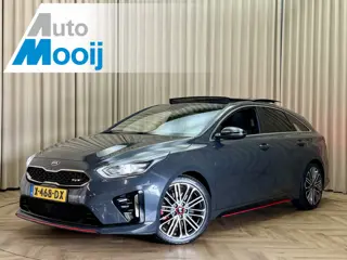 Kia ProCeed 1.6 T-GDI GT *Panoramadak* Digital Cockpit / JBL / Stoel/Stuurverwarming / Apple Carplay