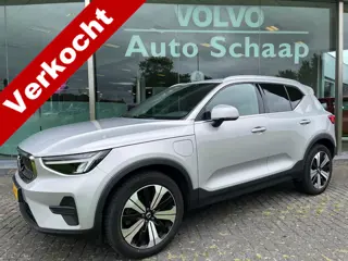 Volvo XC40 1.5 T4 Plug-in hybrid Core Bright | Rijklaar incl 12 mnd Bovag | Facelift Carplay Camera