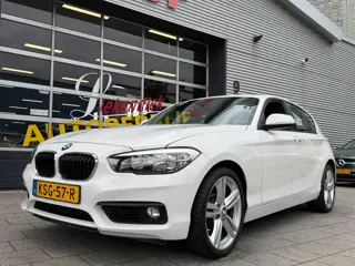 BMW 1-serie 118i 5Drs - 47.000 KM I Airco I LED I PDC I Sport velgen I Stoel verwarming I Dealer ond