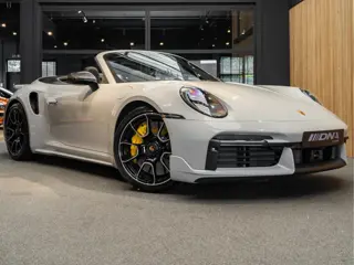 Porsche 992 911 Turbo S Cabrio Sport Design Burmester Turbo S Exclusive Manufaktur