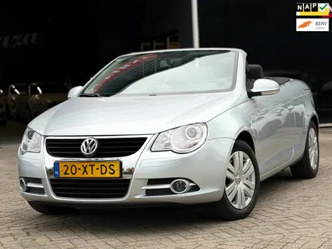 Volkswagen Eos 2.0 T-FSI AUTOMAAT LEDER/TREKHAAK/CRUISE/AIRCO | NETTE AUTO !