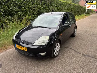 Ford Fiesta 1.3 Futura apk tot augustus 2027