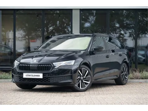 Škoda Octavia Combi 1.5 TSI MHEV Sportline DSG | ACC | Camera | Stoel + Stuurverw. |