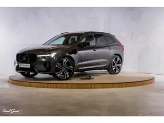 Volvo XC60 2.0 T8 Plug-in hybrid AWD R-Design | Luchtvering | Zwenkbare trekhaak | Panorama dak | Me