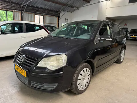 Volkswagen Polo 1.4-16V Comfortline Airco