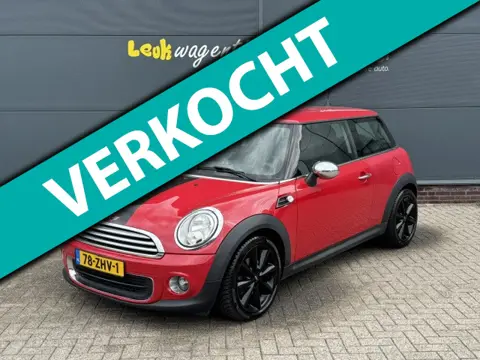 Mini 3-Deurs 1.6 One Business Line *navi *airco *wired pack
